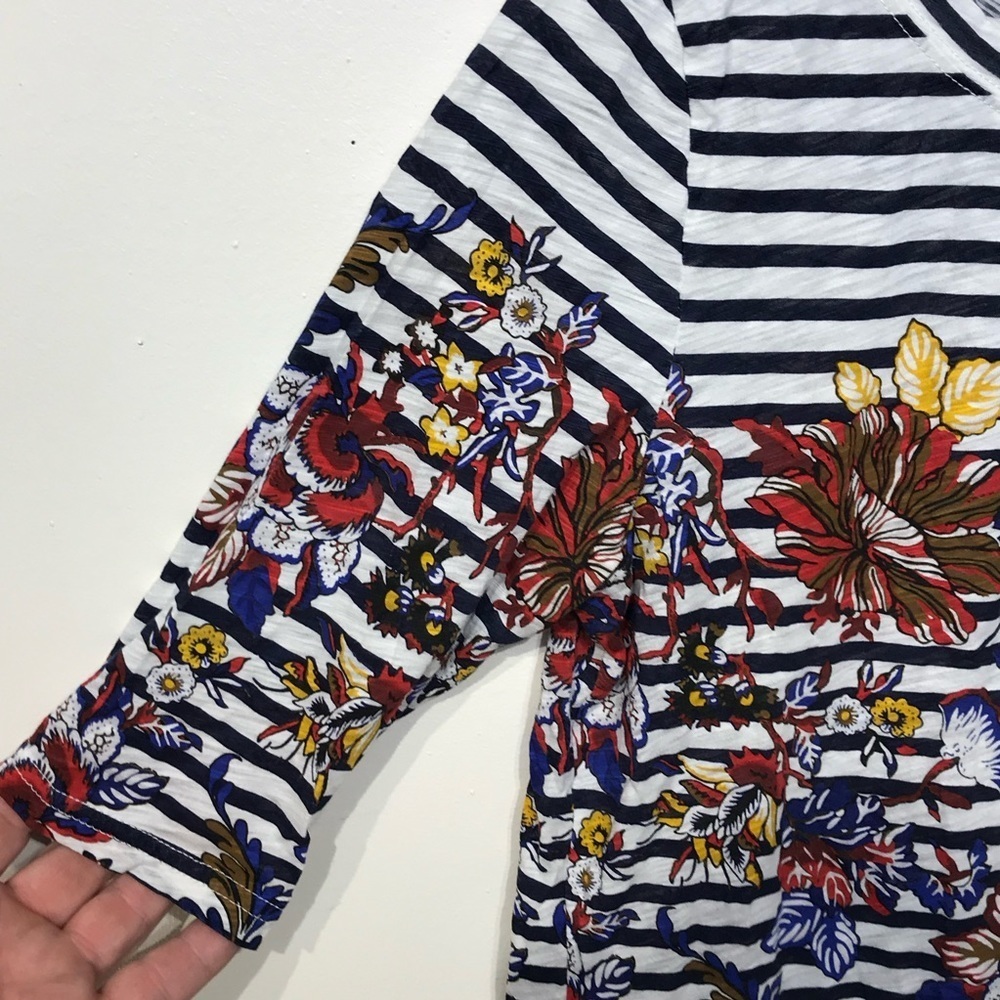 J Crew floral striped tee size small style 44418 - Picture 4 of 7
